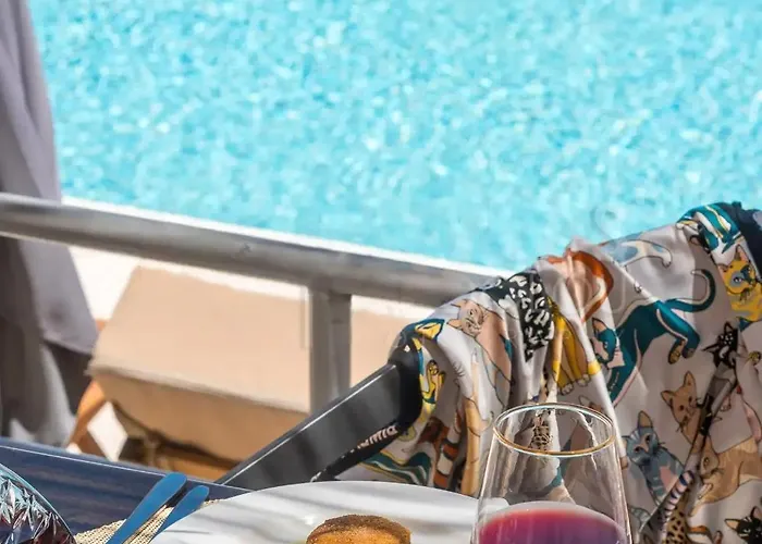 Готель Cretan Seaside Boutique (adults Only) 4*